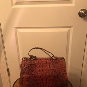 Classy Pecan Brahmin - like new. 3 inner pockets & back pocket. Strap missing.